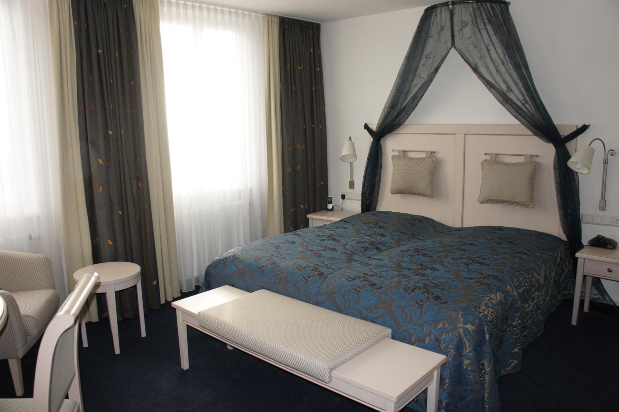 Hotel Am Schloss *** Superior Tybinga Zewnętrze zdjęcie